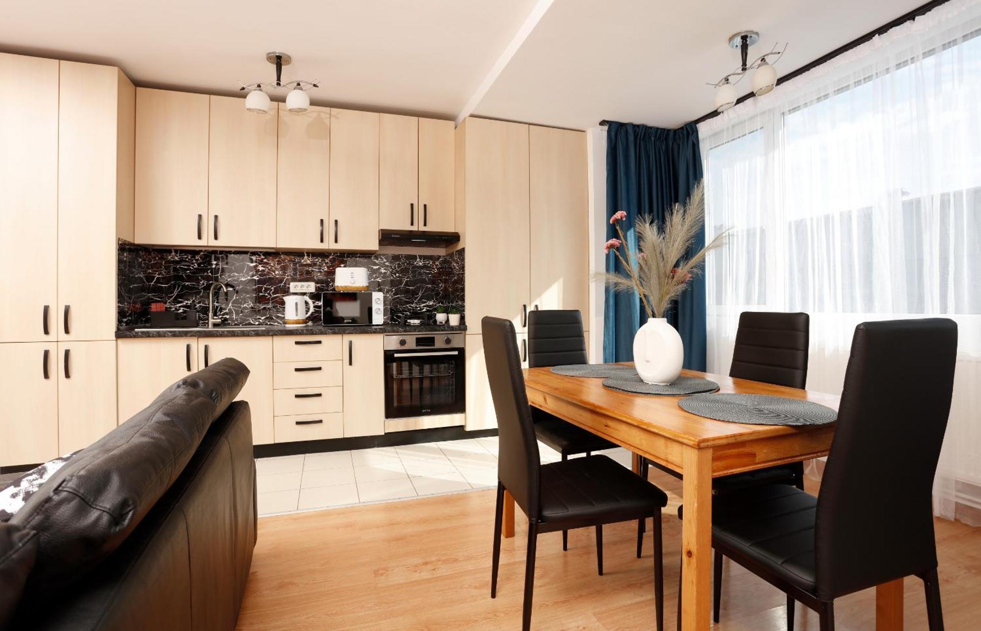 Enchanting Retreat - Historic Old Town - Pet-Friendly Haven - Steps From Unirii Bukarest Exterior foto